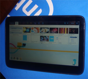 Intel    ,  .    Intel,       Intel Atom.  ,     MeeGo,      Intel. ,       Windows 7.   ,  ,    «» WiMAX-,         ,       WiMAX-